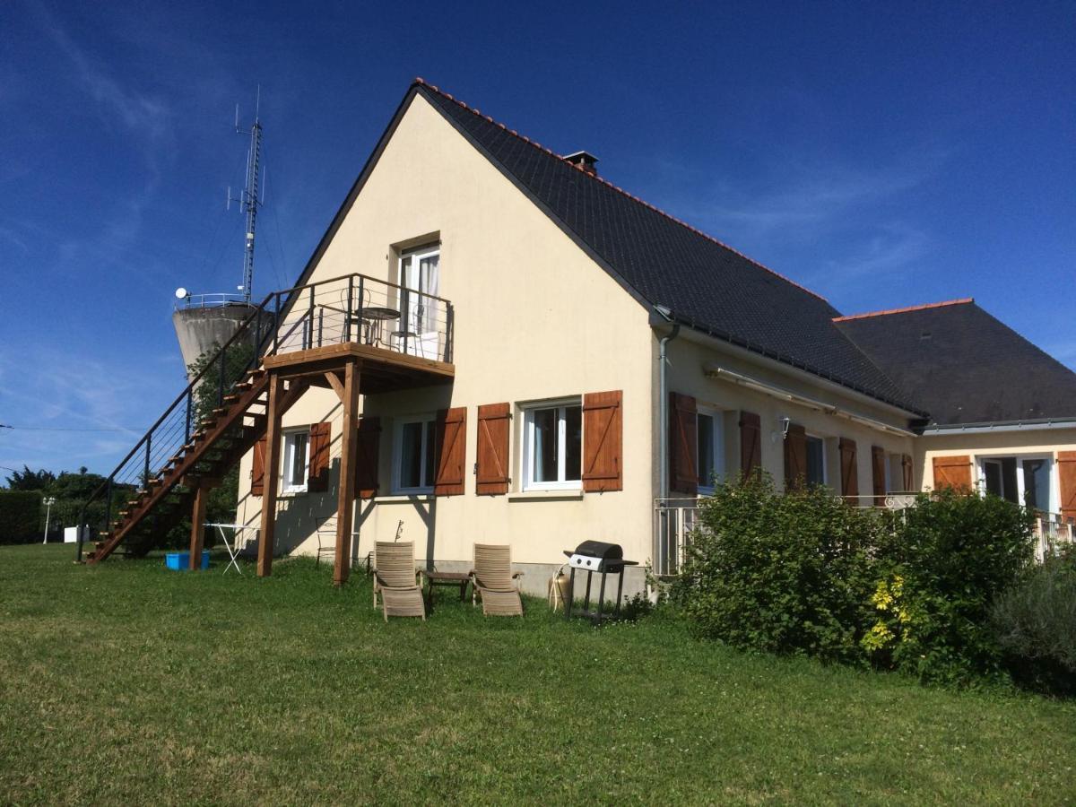 Bed and Breakfast Les Petits Chenes La Pellerine  Esterno foto