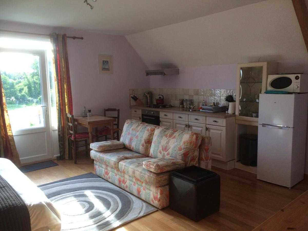 Bed and Breakfast Les Petits Chenes La Pellerine  Esterno foto